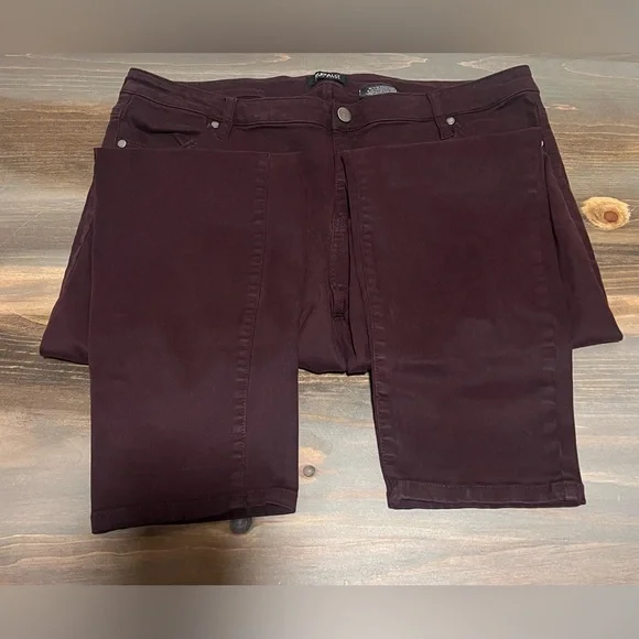 Buffalo David Bitton Vale Mid-Rise Stretch Skinny, Plum, Size 16/36, like new! - Picture 2 of 8